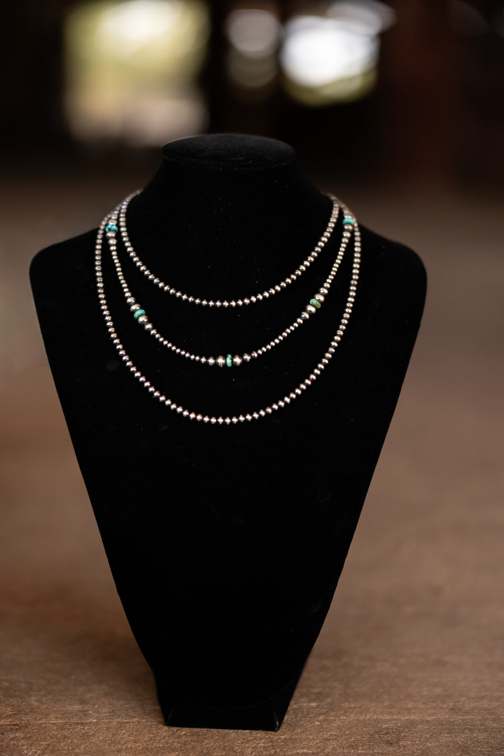 16" Turquoise & Graduated Silver Strand