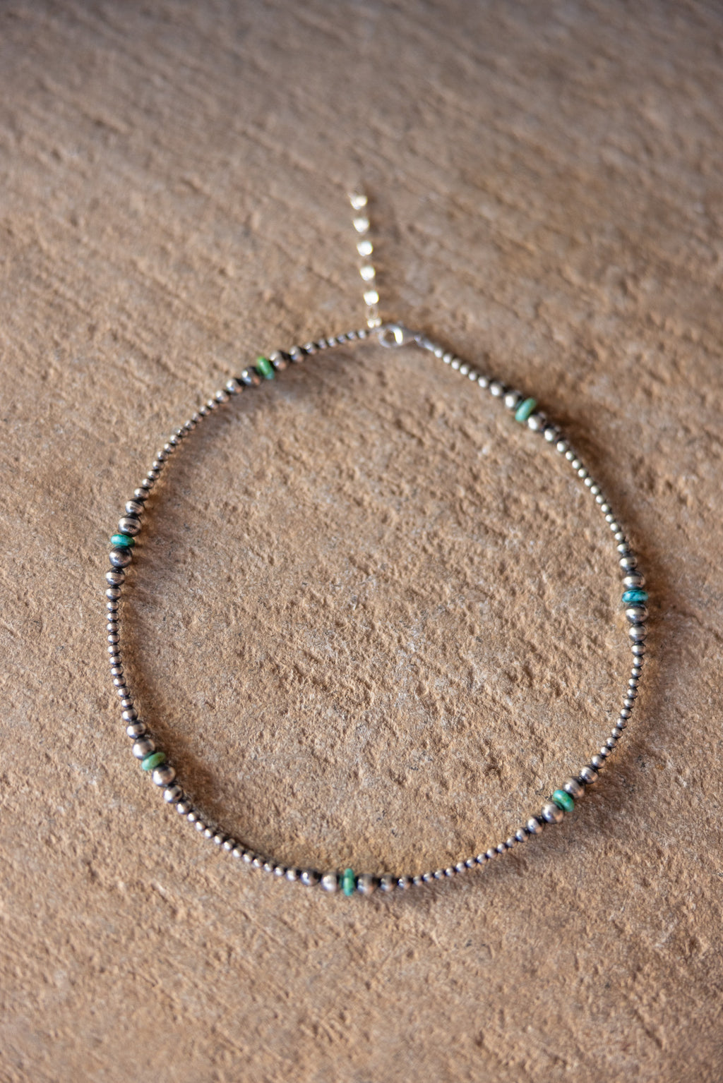 16" Turquoise & Graduated Silver Strand