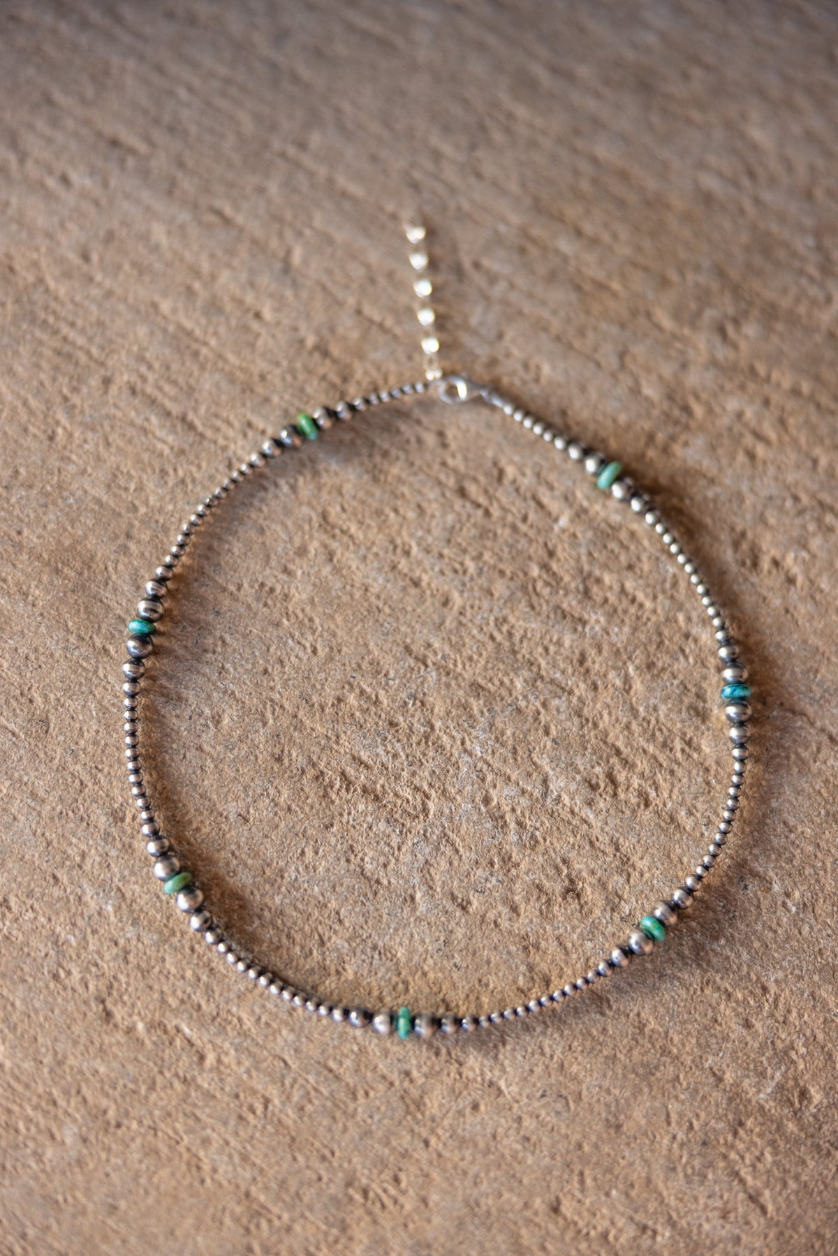 16" Turquoise & Graduated Silver Strand